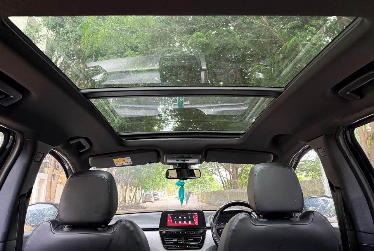 Harrier XZA plus Auto